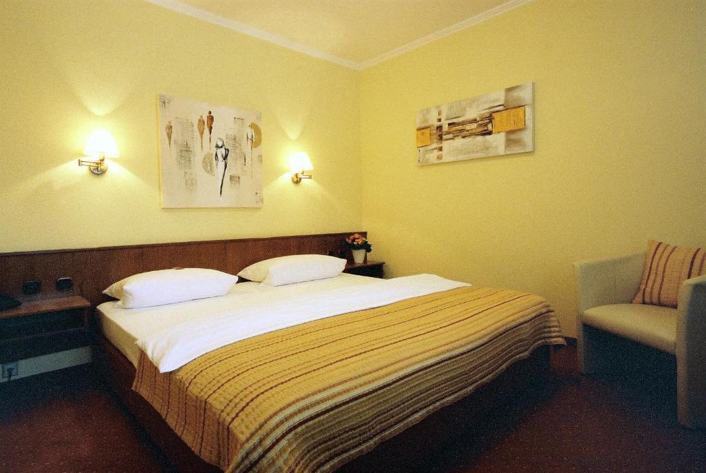 Garni Schick Hotel Bad Homburg vor der Höhe Værelse billede